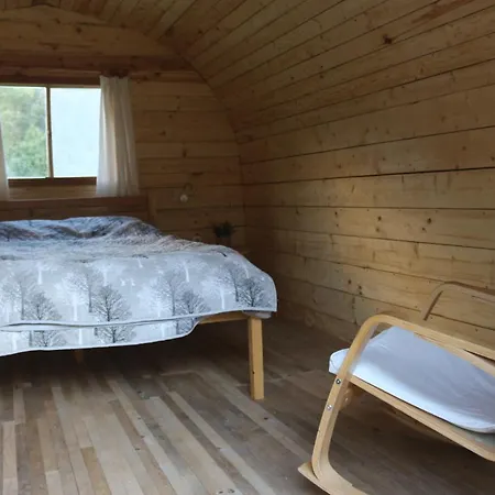 Campsite Fark Edenler Kamp Alani
